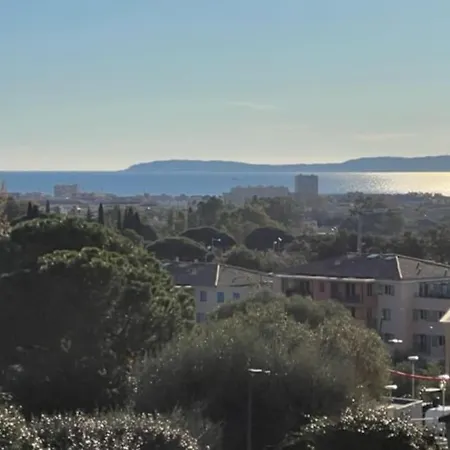 Jolie Avec Vue Villa